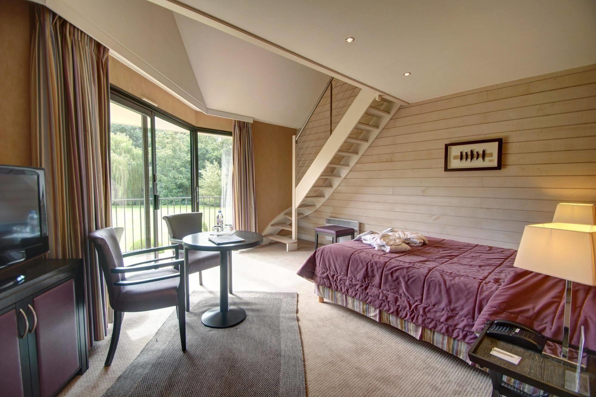 Hotel Chateau Tilques Exteriér fotografie